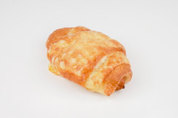 Croissant mit Würstchen